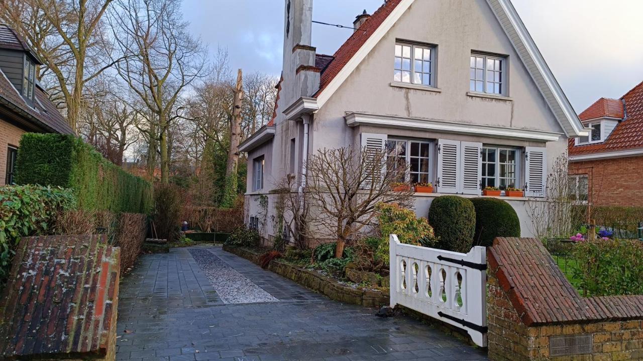 Отель Hidden Gem Centre Of Bruges Free Parking Экстерьер фото